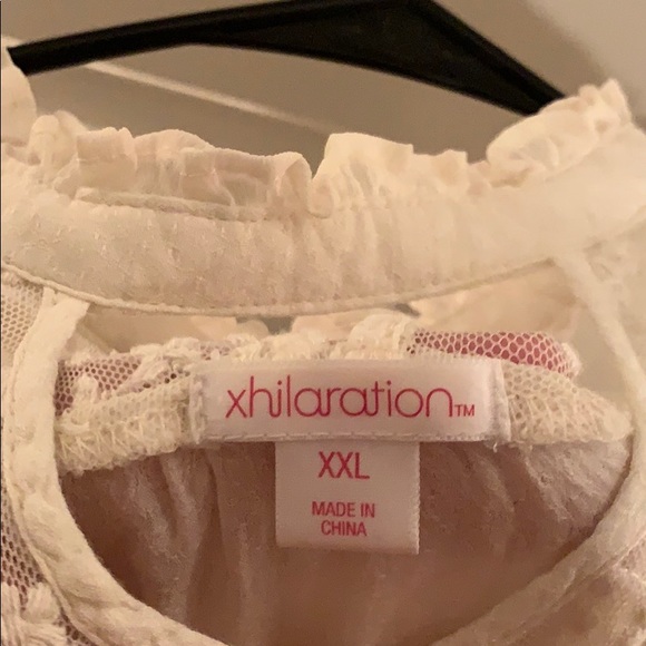 Xhilaration High Neck Tank - Picture 4 of 4